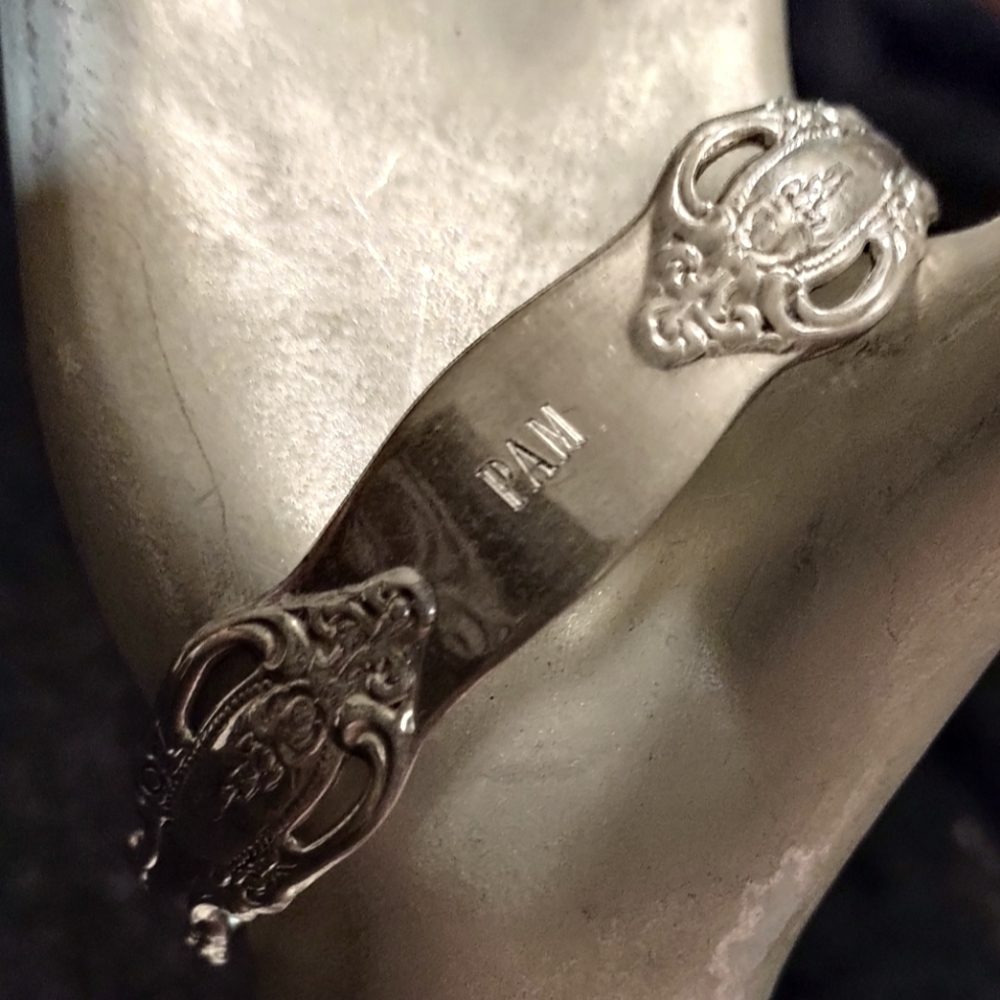 ANTIQUE STRL. CUFF